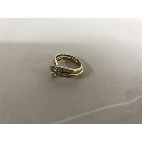 280 - 9ct Gold & Diamond, Interlocking Double Ring, size M