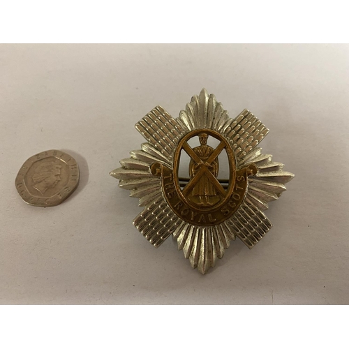 35 - WW1 Royal Scots Regiment Cap Badge, Original Pin