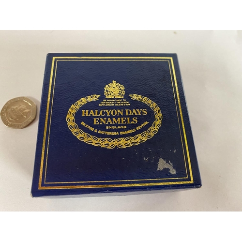 115 - Halcyon Days Enamel Pill Box - Merci