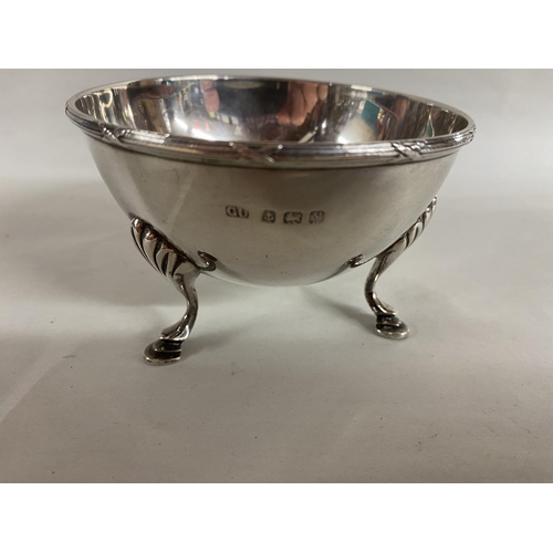 193 - Hallmarked Silver Sugar Bowl, B'ham 1927 by George Unite, 108g weight