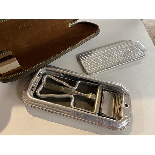 202 - Rolls Razor in original Faux Crocodile Case