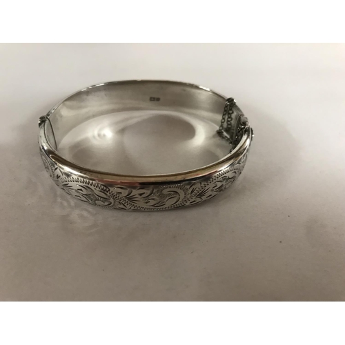 11 - Hall marked Silver Bangle / Bracelet, B'ham 1964 by RPH Jewel Co.