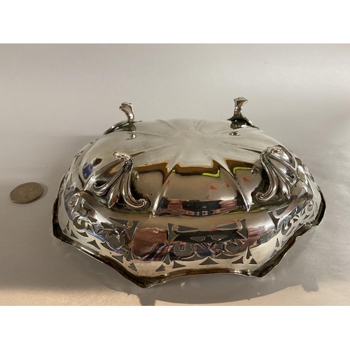 121 - Hallmarked Silver Bon Bon Dish, B'ham 1927, 156g weight