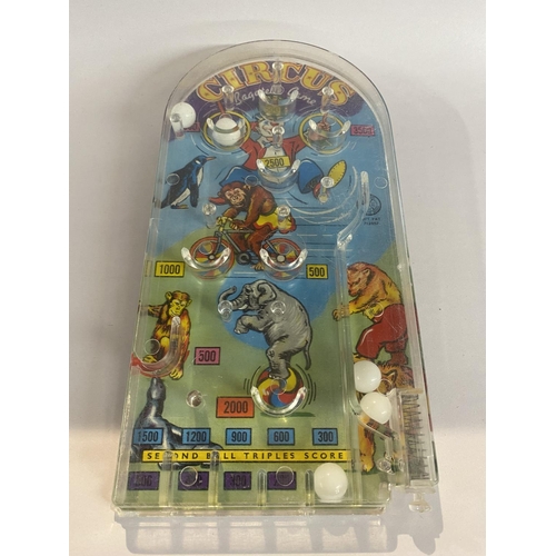 Circus Pinball Game - 9 x 4