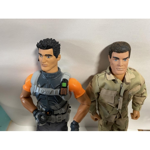 200 - 2 x Action Men Figures