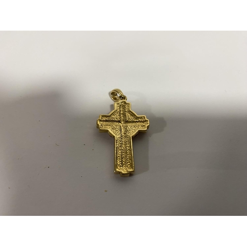 86 - Diamante Cross Pendant