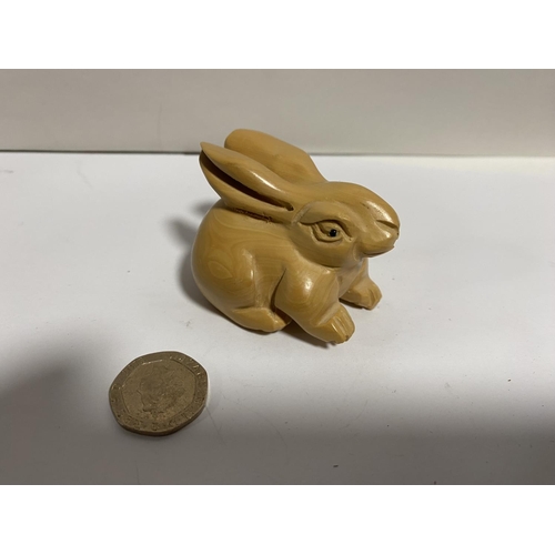 202 - Lightwood Netsuke - Rabbit