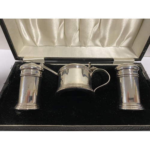 285 - Hallmarked Silver 3-Piece Cruet Set & Blue Liner (Liner on Salt a/f), London 1937