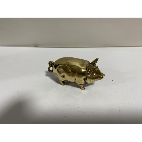 299 - Vintage Brass 'Pig' Vesta Case - Has some dents