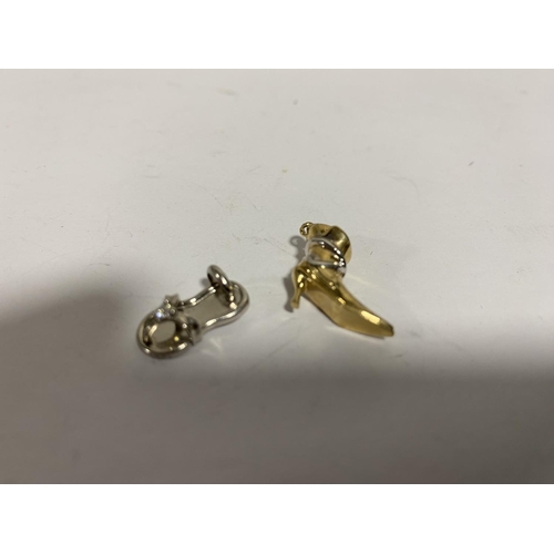 32 - 2 x 9ct Gold Charms - Slipper (White Gold) & Boot, weight 4.01g