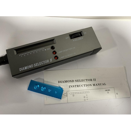 58 - Diamond Tester - New with Instructions, Pouch & Diamond Gauge