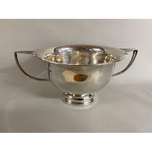 300 - Hallmarked Silver Art Deco Bowl, Sheffield 1922, 10.5