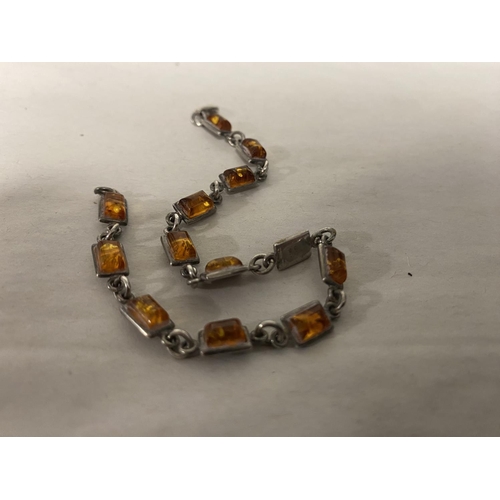 37 - Silver 925 & Amber Bracelet - All Links Stamped 925