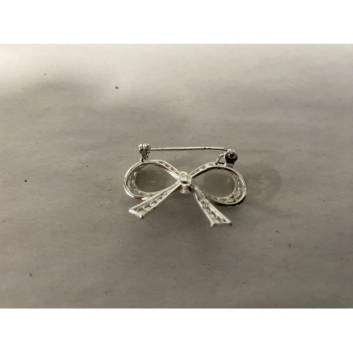 85 - Sterling Silver 925 'Bow' Brooch