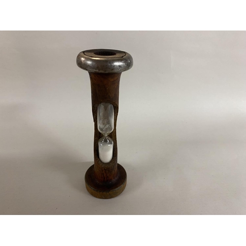 296 - Antique Bobbin Egg Timer