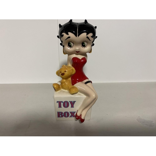 41 - Betty Boop 5