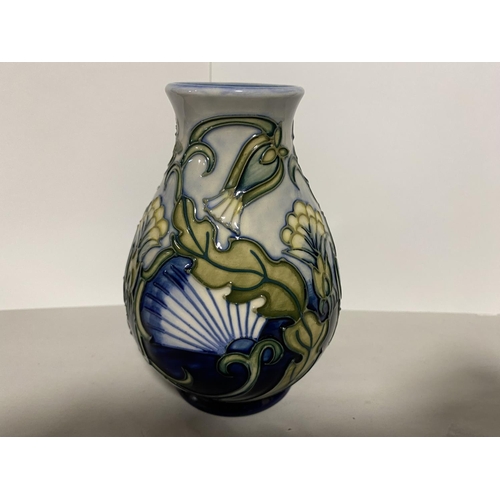 50 - Moorcroft First Quality 14cm Vase c1996