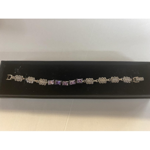 259 - 925 Silver & Amethyst Bracelet