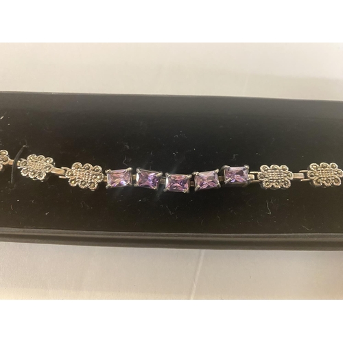 259 - 925 Silver & Amethyst Bracelet