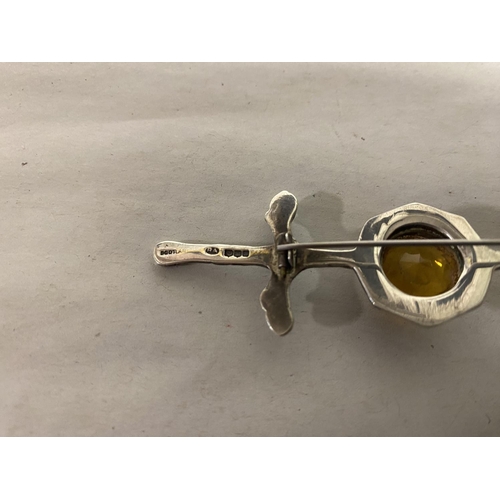 122 - Hallmarked Silver & Citrine Sword Brooch, Edinburgh 1962 by Robert Alison