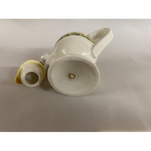 218 - Cardew Designs Small Boiled Egg Novelty Teapot