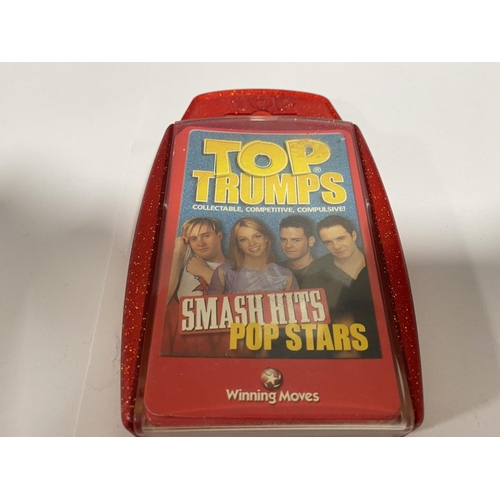 284 - Top Trumps c2001 - Pop Stars