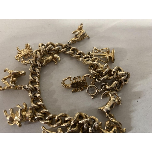 116 - Vintage Gold Tone 'Zodiac' Charms Bracelet