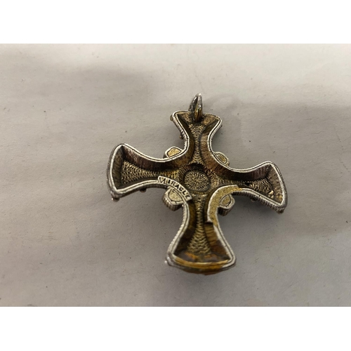 150 - Celtic Miracle Cross Pendant