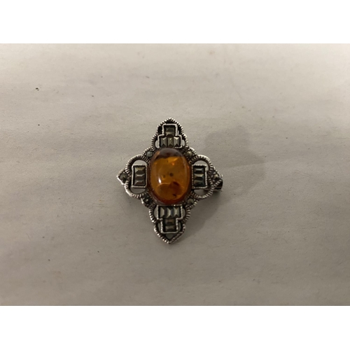 138 - Vintage Sterling Silver & Amber Brooch