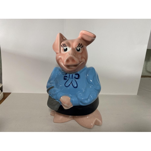 215 - Wade Nat West Pig - Lady Hilary