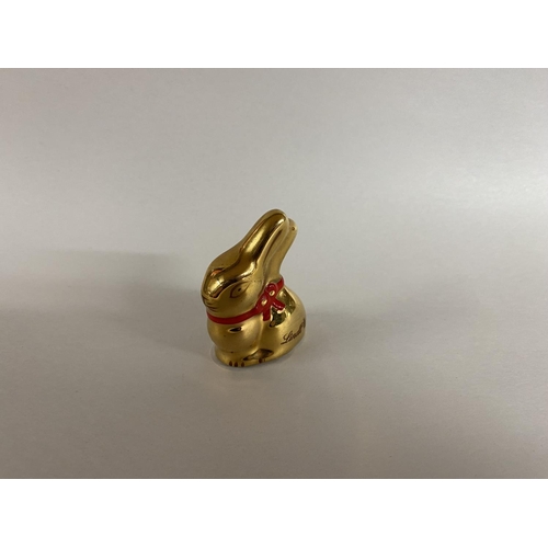 38 - Villeroy & Boch Mini Lindt Gold Bunny