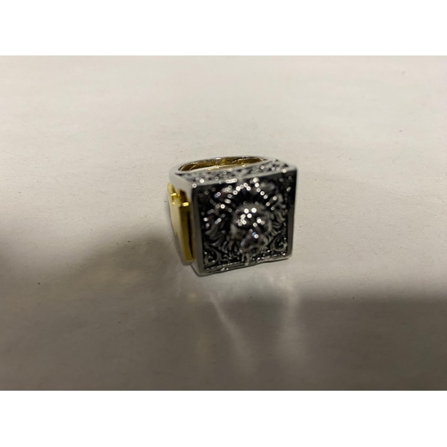 298 - Unusual Gold & Silver Tone Fashion Ring with Slide out 'Poison' Compartment!! - Size M Approx