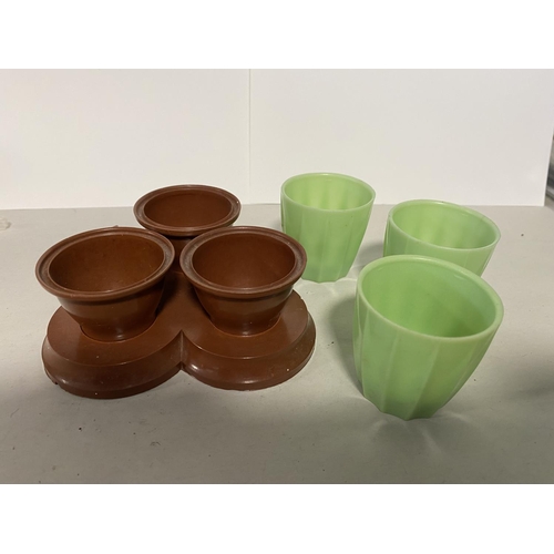 67 - Bakelite Egg Cup Set? & 3 x Mini Beakers