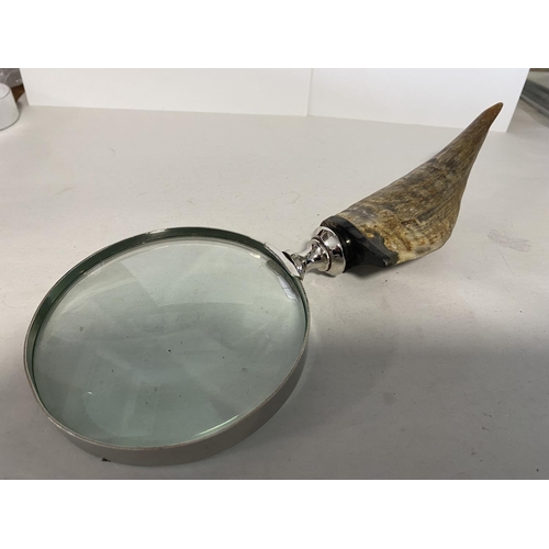 77 - Vintage Horn Handled Magnifying Glass