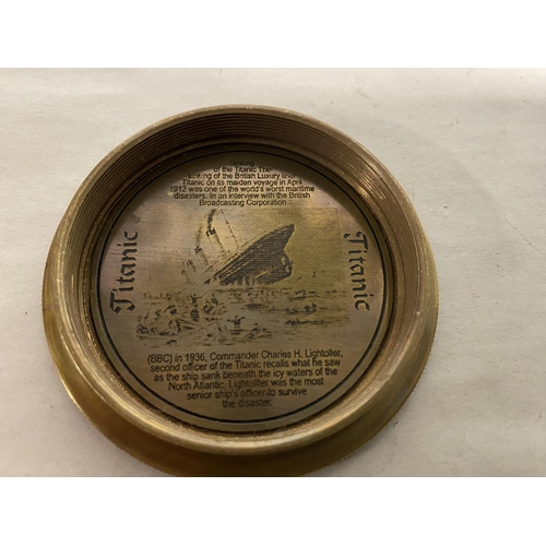 120 - Titanic 7cm Commemorative Compass