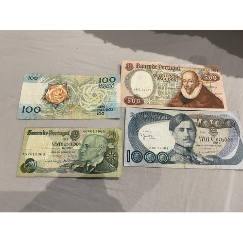 96 - 4 x Portuguese Banknotes inc. 500 Escudos