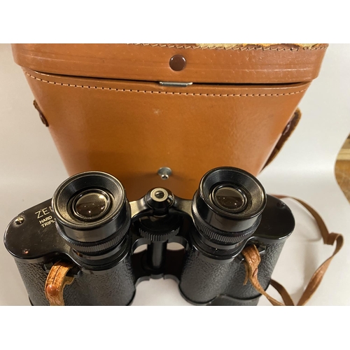 191 - Pair of Zenith 10 x 50 Field Binoculars w/o