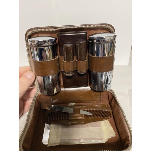 169 - Vintage Gillette Razor & Shaving Set