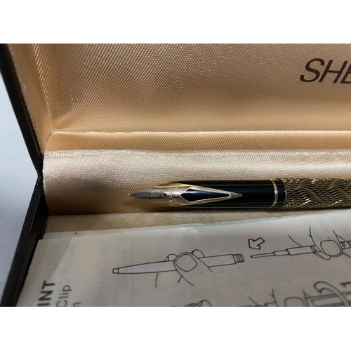 59 - Sheaffer Targa, Model 6765 Feather Patterned Fountain Pen with 14ct Gold Nib