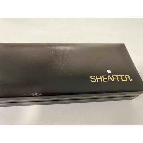 59 - Sheaffer Targa, Model 6765 Feather Patterned Fountain Pen with 14ct Gold Nib