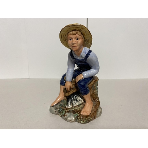 45 - Royal Doulton 'Tom Sawyer' HN2926, 2nds