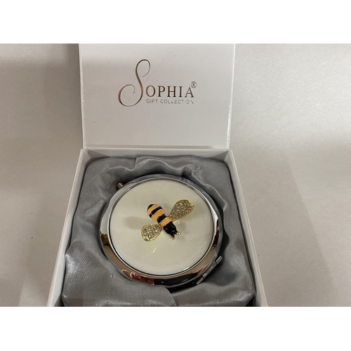 145 - Sophia 'Bee' Compact Mirror