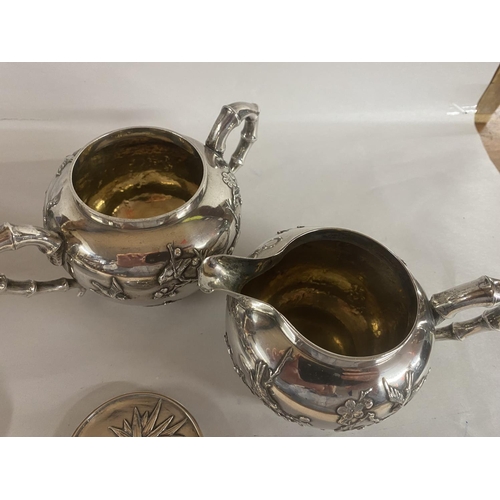85 - WANG HING - 19c Chinese Export Silver Teaset - 828g Weight - Teapot Hinge A/F