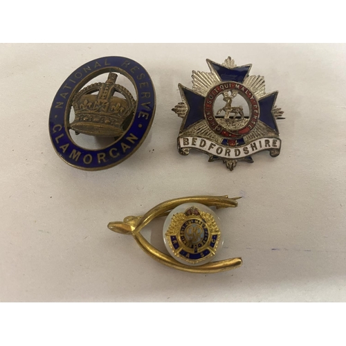 119 - 3 x Enameled Military Badges