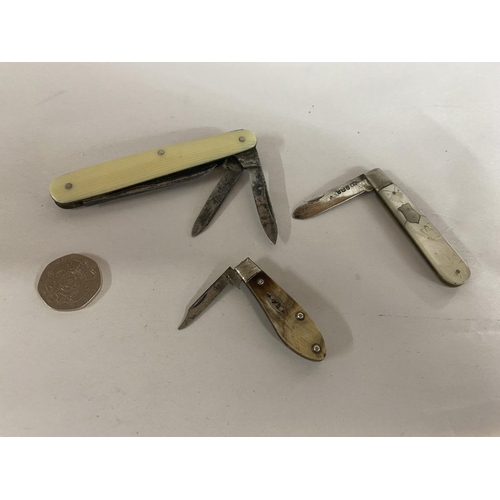 46 - 3 x Penknives inc. Hallmarked Silver