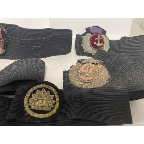 170 - 5 x Military Belts / Bands