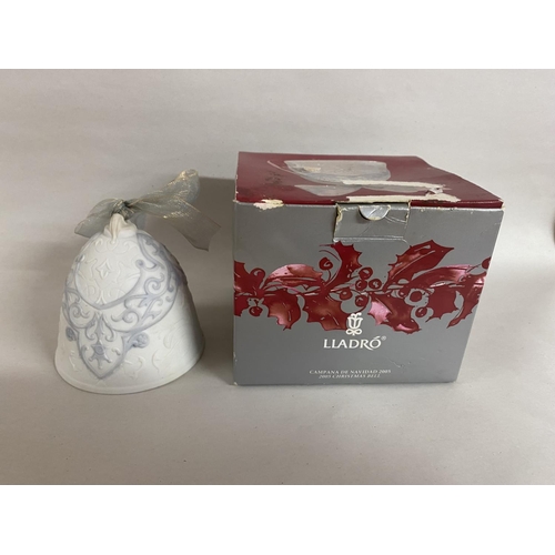 135 - Lladro 2005 Christmas Bell with Box