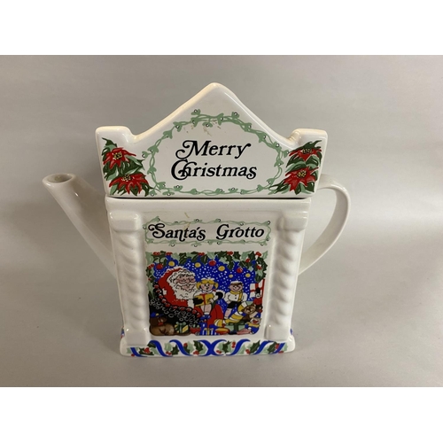 181 - Wade Christmas Collection Santa's Grotto Teapot