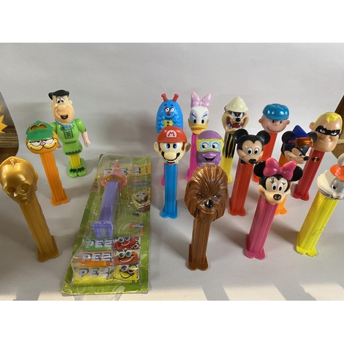 119 - 16 x 'Pez' Dispensers