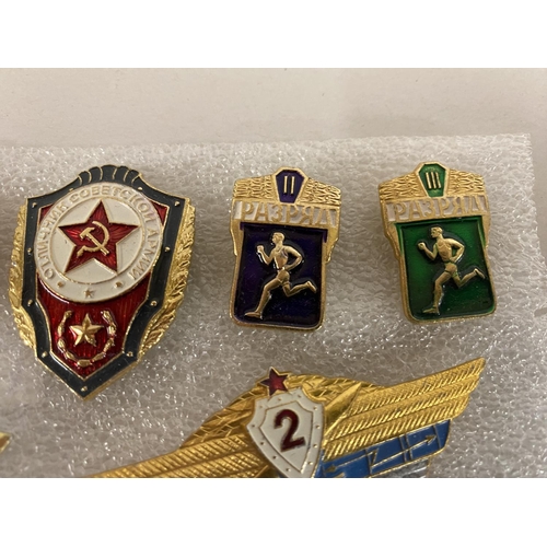 154 - Russian Medals / Badges - Olympics etc